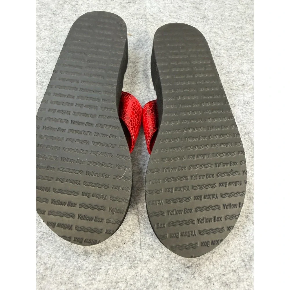 Yellow Box, Red Snakeskin Print Wedge Flip Flops Women's size 9M - Picture 6 of 7